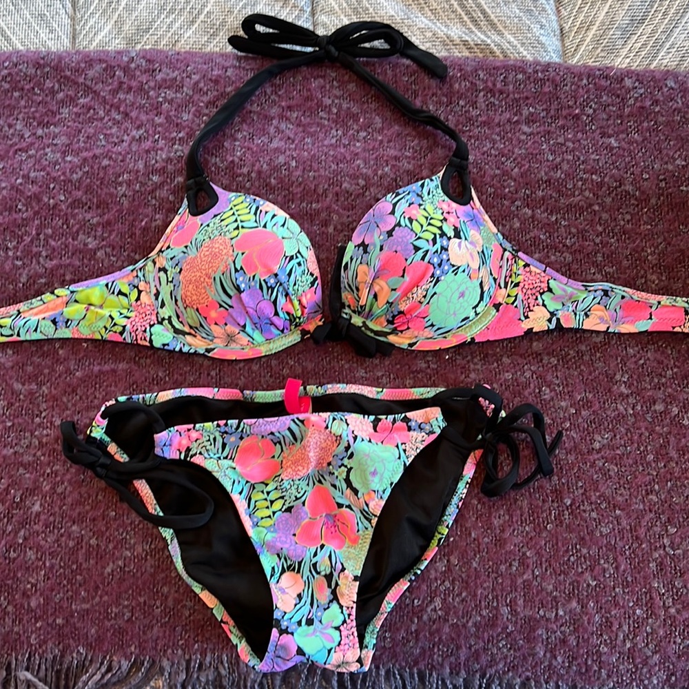 Victoria’s Secret Bikini